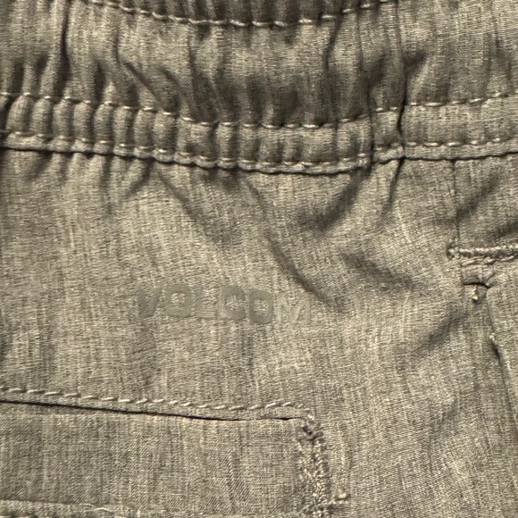 Volcom Gray Shorts - Picture 6 of 6